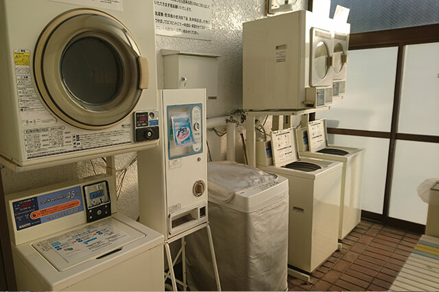 コインランドリー